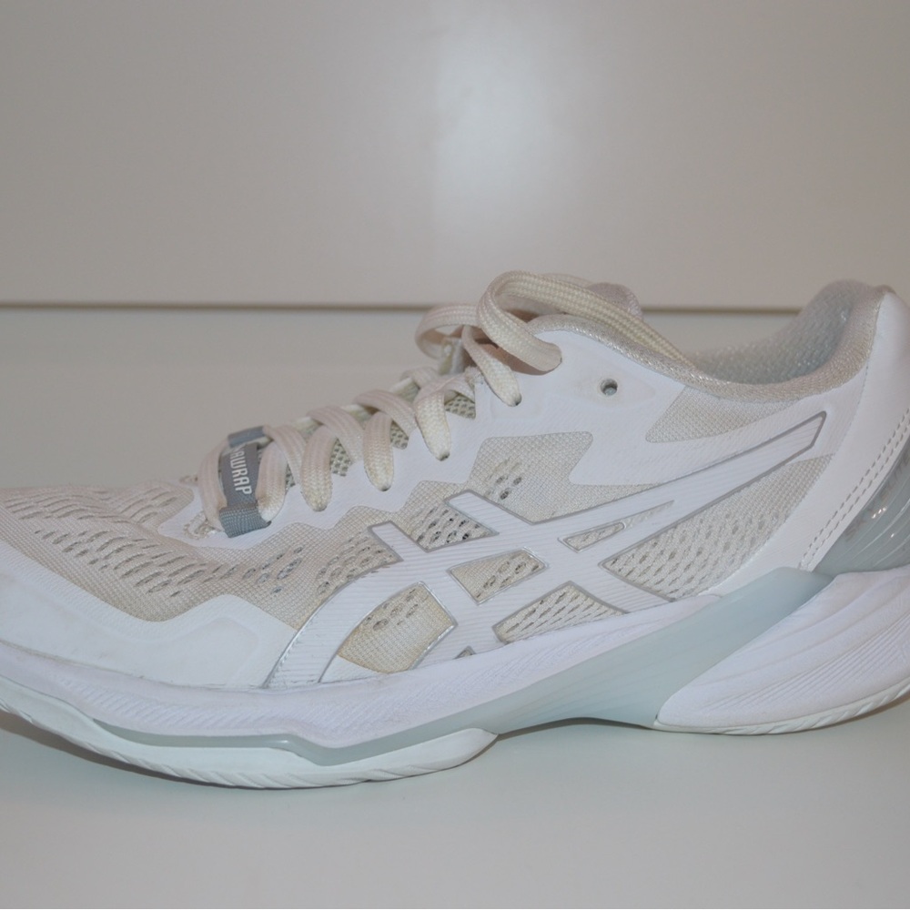 (Women) ASICS Sky Elite FF 2 'Triple White’ US Women’s 9
